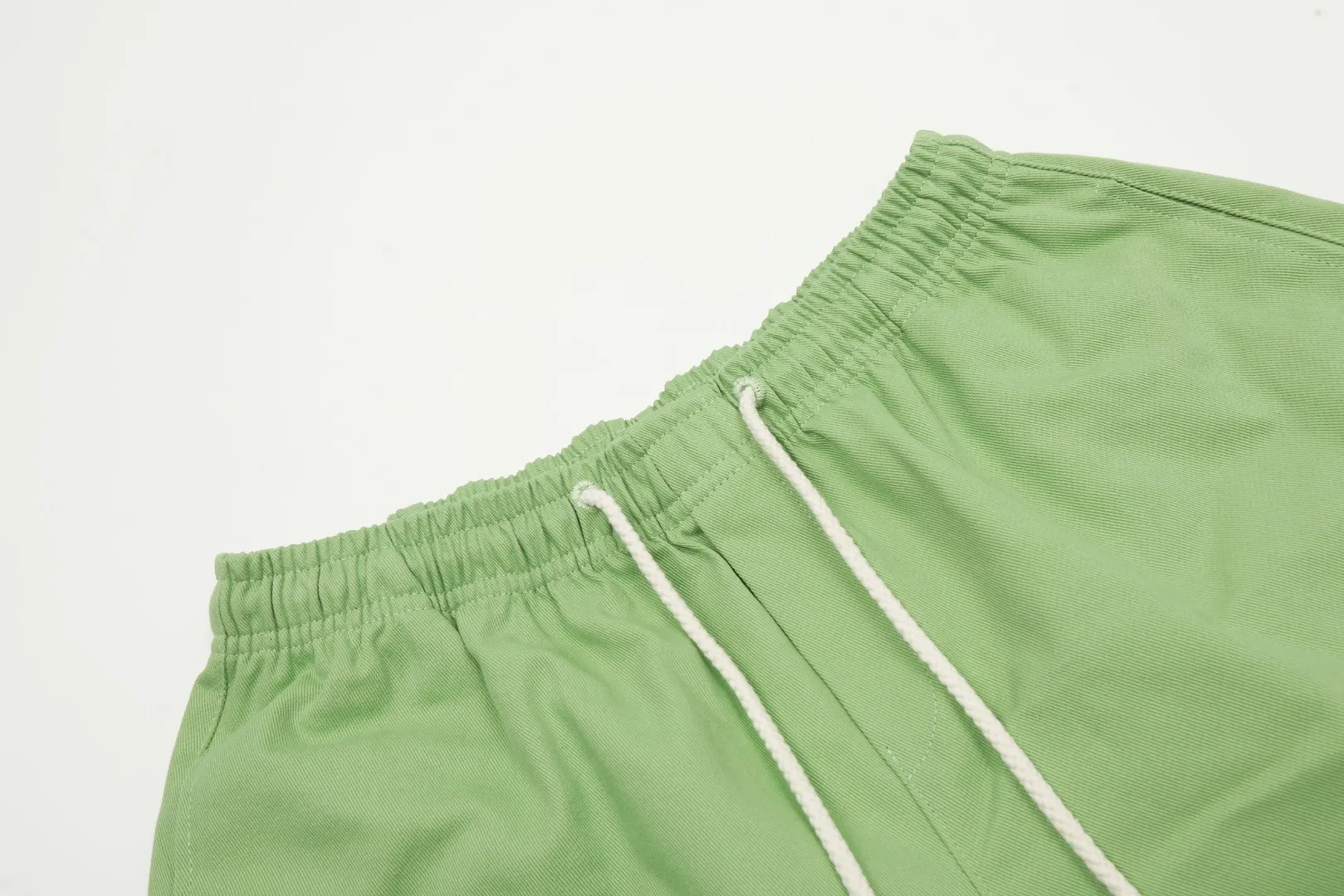🅿️156 "Top Quality" Style No.: D001# [Ralph Lauren Paul small label war horse basic women's shorts] ✅Slim and sexy slim-fitting style for hot girls to show off the figure. Ten colorful colors. ✅Summer fresh, classic and versatile drawstring basic classic shorts. ✅Lazy style must-have item. The upper body has a fresh feeling. ✅Pure cotton twill wash, fermentation wash treatment, retro and texture. ✅Specially for platform live broadcast. Wholesale entities. Summer running style ✅Simple and easy to match, light American style, super great ✅Summer standard, small and sexy is YYDS, a must for petite girls. Color: light blue white dark green orange light green colored blue yellow pink khaki black Size: S-L #Elastic waistline can be stretched